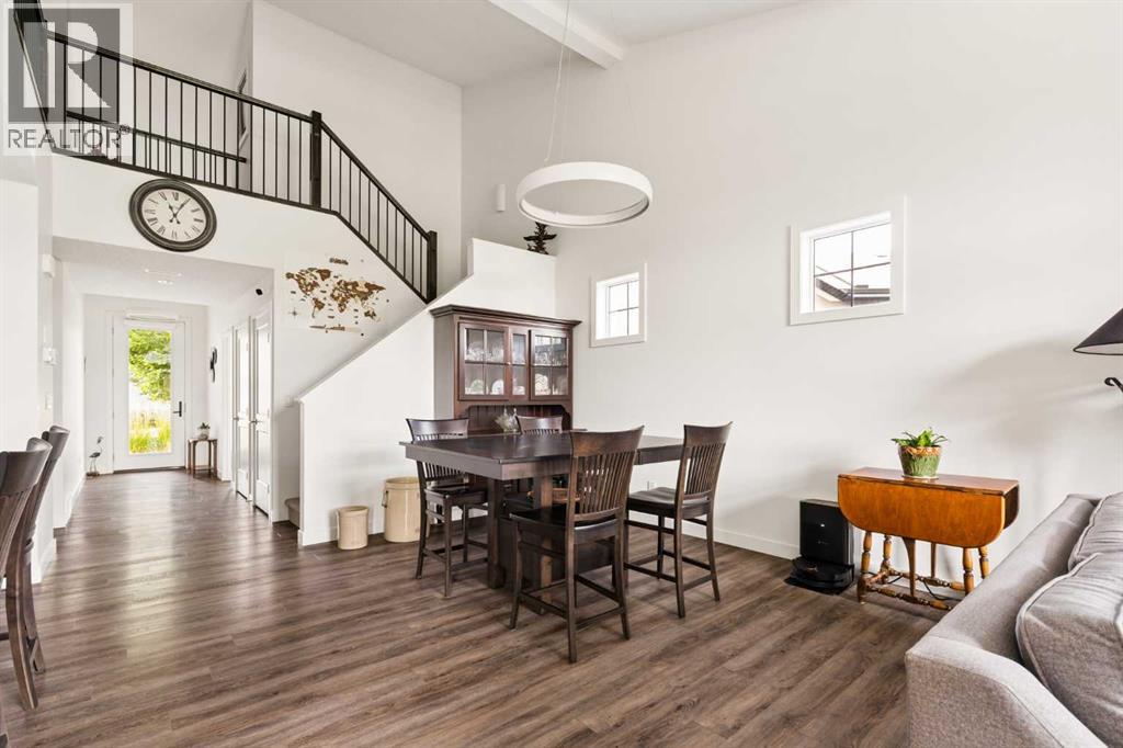 25 Quarry Common Se, Calgary, Alberta  T2C 5T3 - Photo 6 - A2336291