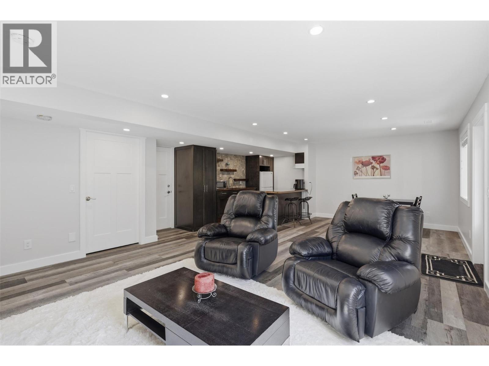 1532 Emerald Drive, Kamloops, British Columbia  V2E 0C1 - Photo 48 - 10397985