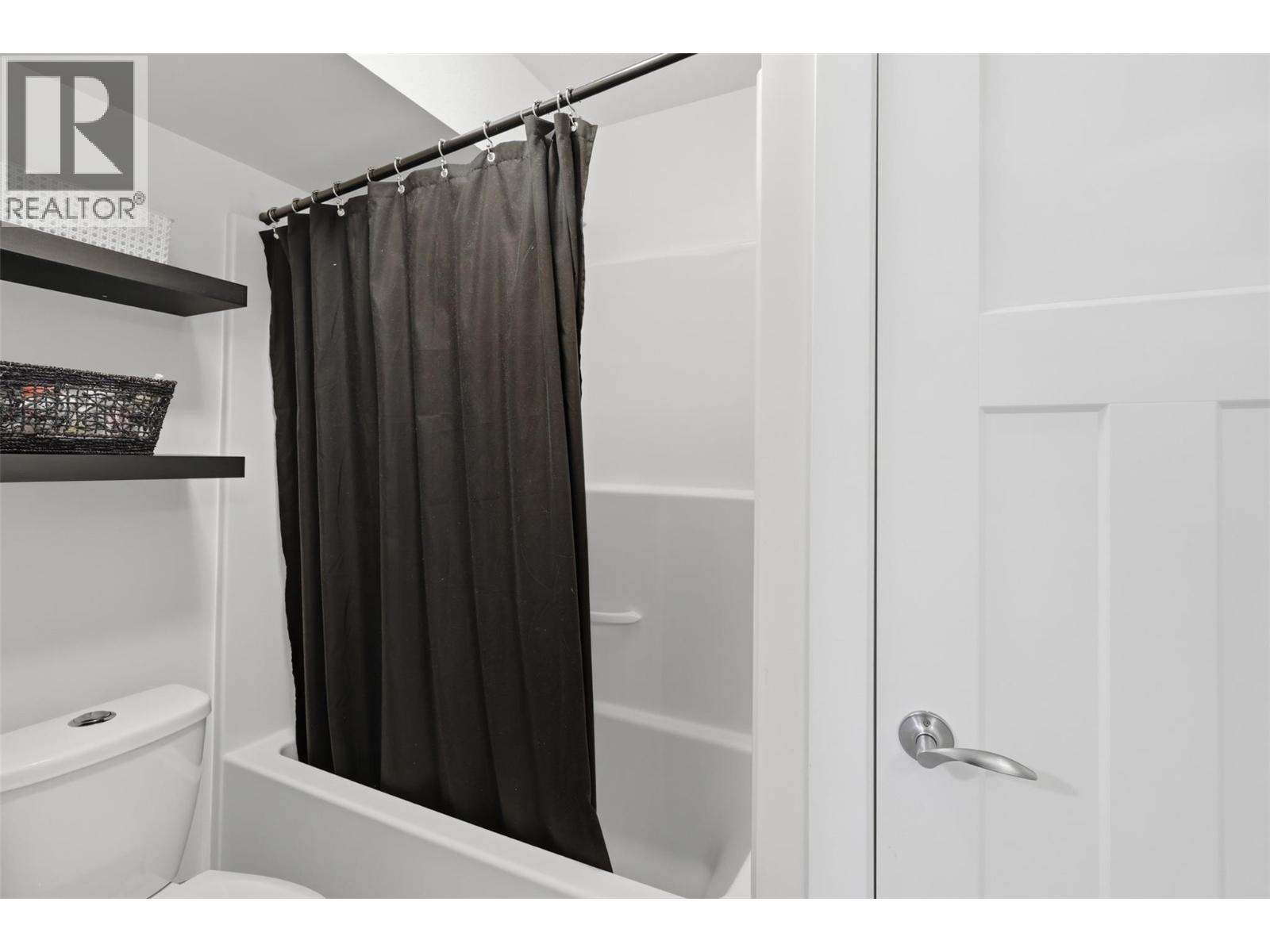 1532 Emerald Drive, Kamloops, British Columbia  V2E 0C1 - Photo 42 - 10397985