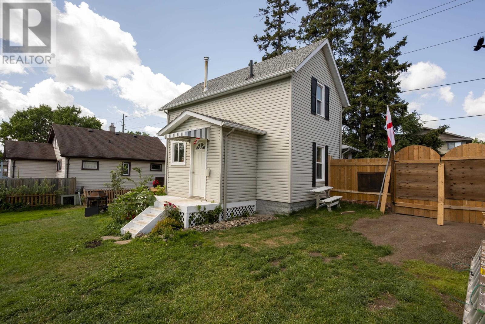 73 Empress Ave N, Thunder Bay, Ontario  P7A 6C2 - Photo 15 - TB2602400