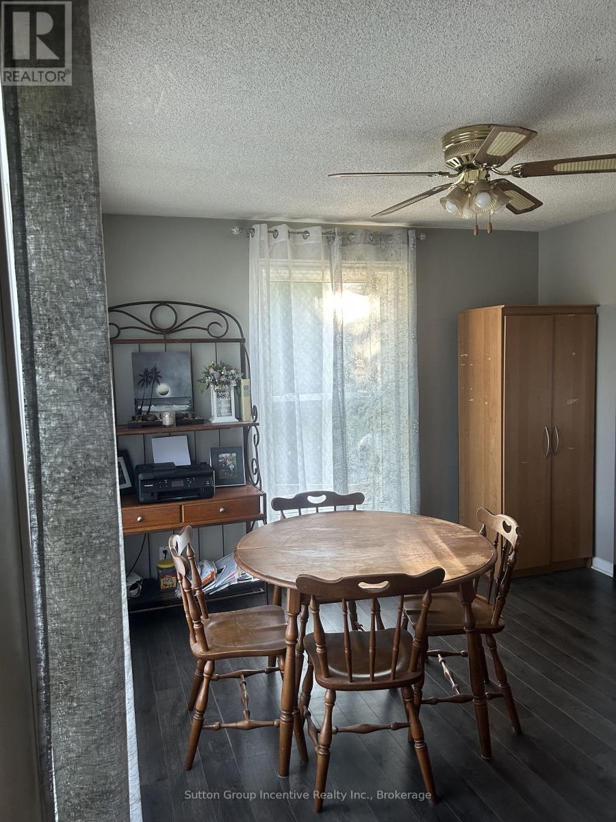 3985 Joyland Drive, Ramara, Ontario  L3V 0S2 - Photo 11 - S13684332