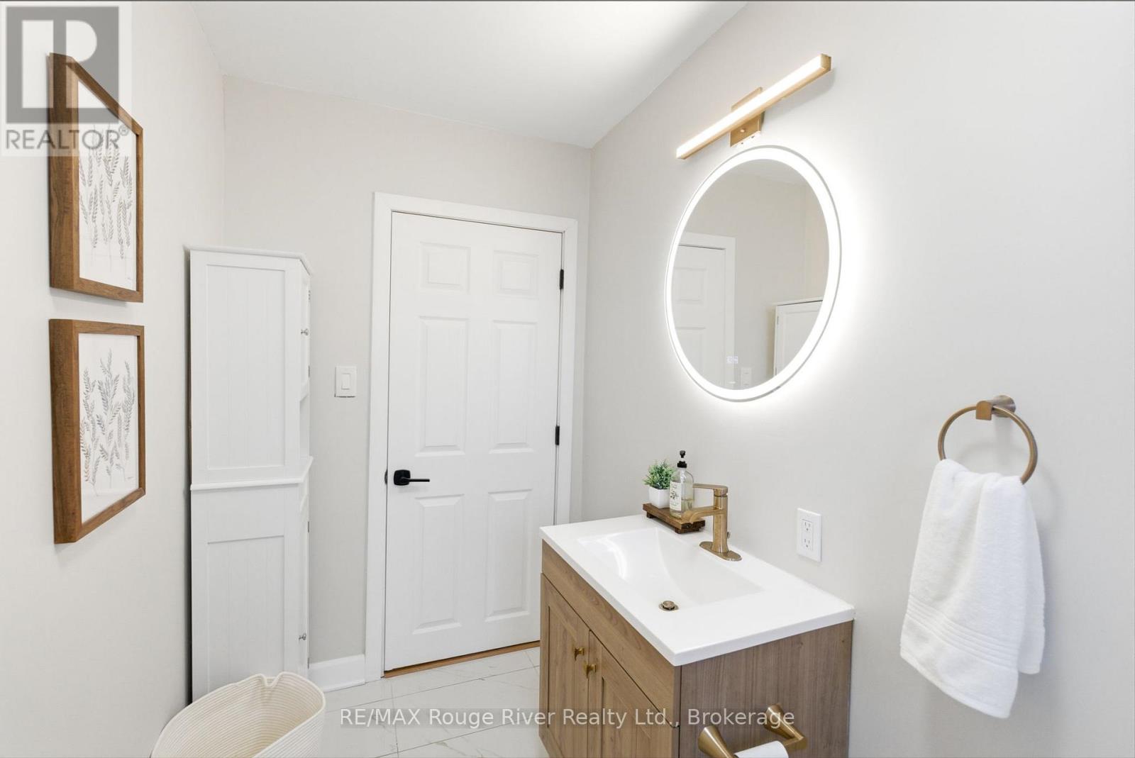152 Wilson Road S, Oshawa, Ontario  L1H 6C1 - Photo 18 - E13684540
