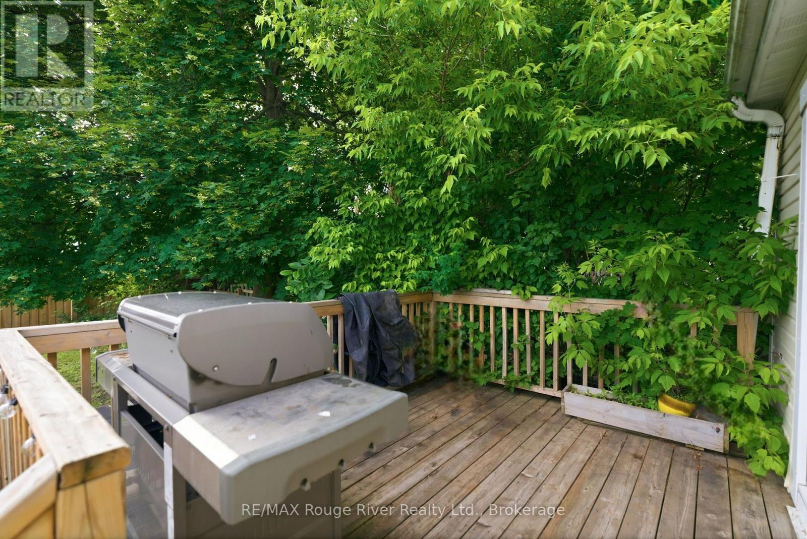 152 Wilson Road S, Oshawa, Ontario  L1H 6C1 - Photo 35 - E13684540