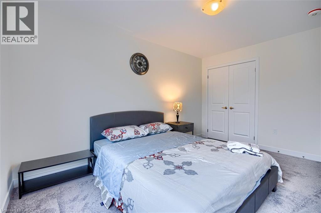 27 Garland Avenue, Cambridge, Ontario  N1T 0E7 - Photo 39 - 40856174