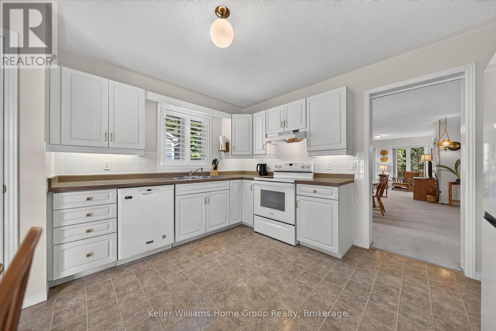 85 White Bark Way, Centre Wellington (Belwood), Ontario  N0B 1J0 - Photo 10 - X13684338