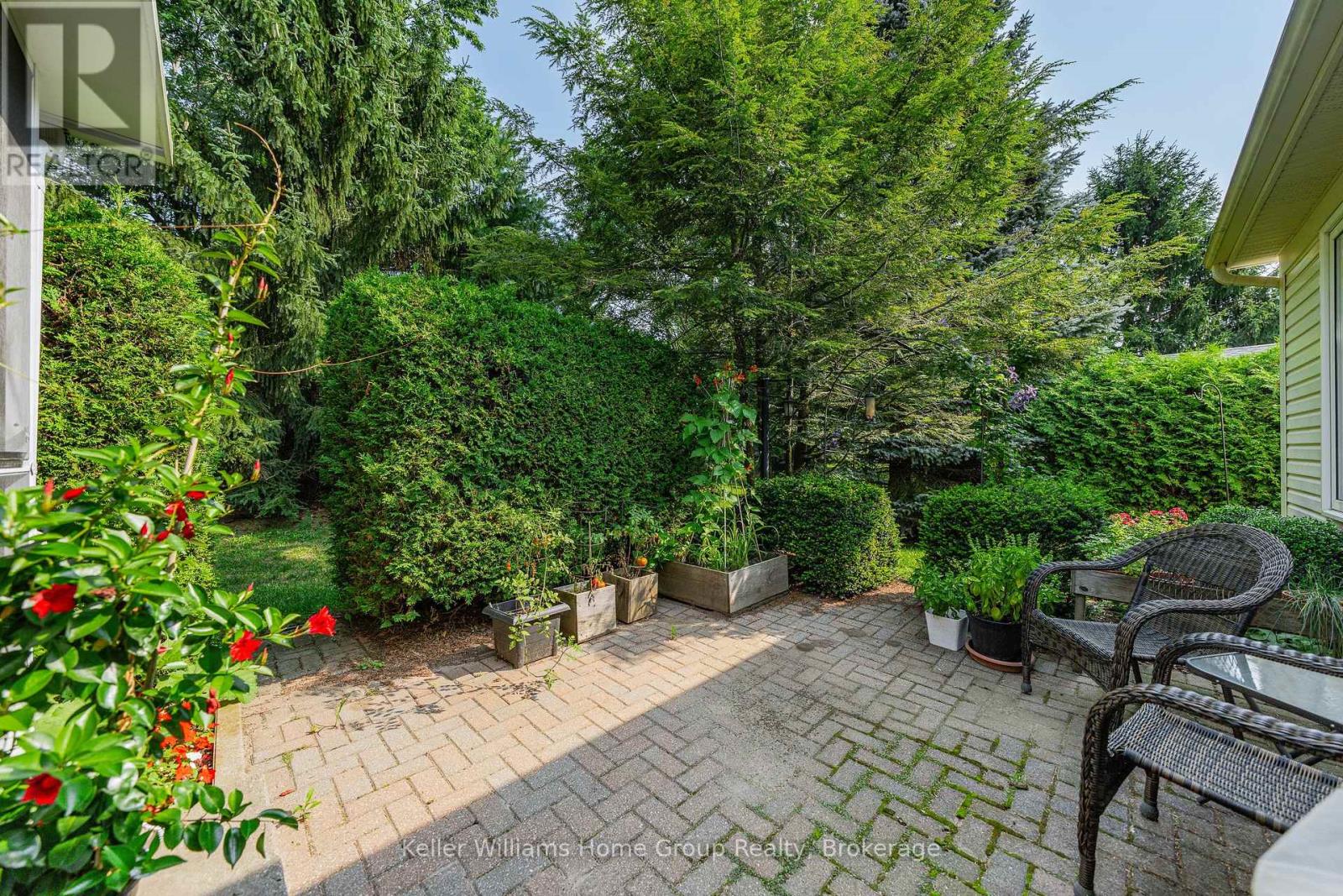 85 White Bark Way, Centre Wellington (Belwood), Ontario  N0B 1J0 - Photo 35 - X13684338