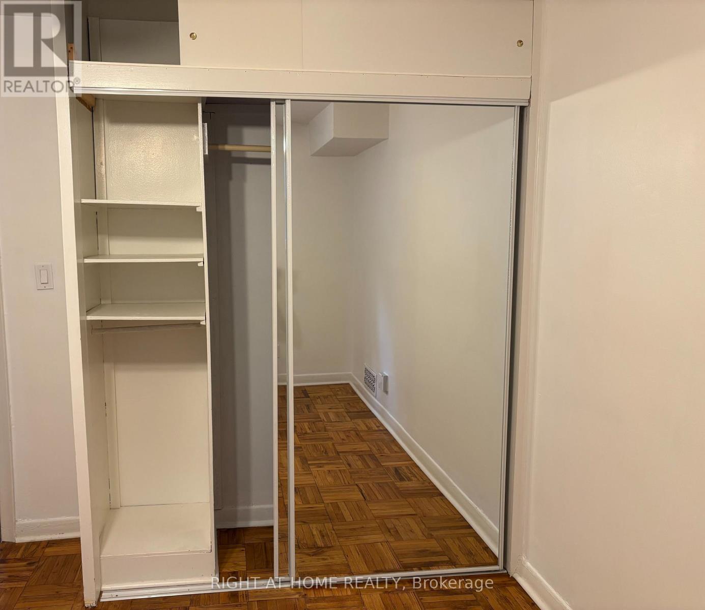 One - 170 Bowood Avenue, Toronto, Ontario  M4N 1Y6 - Photo 10 - C13684336