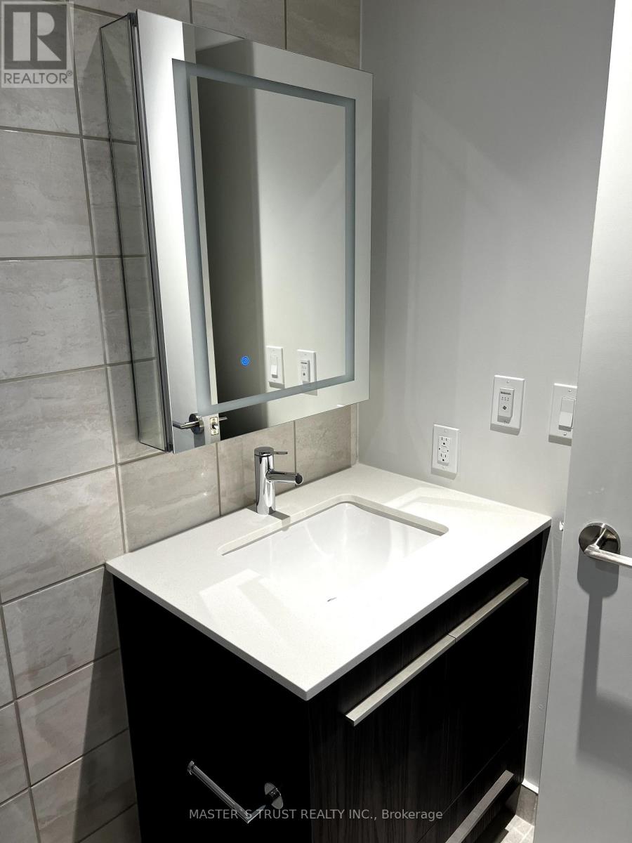 1105 - 8 Cumberland Street, Toronto, Ontario  M4W 0B6 - Photo 10 - C13684342