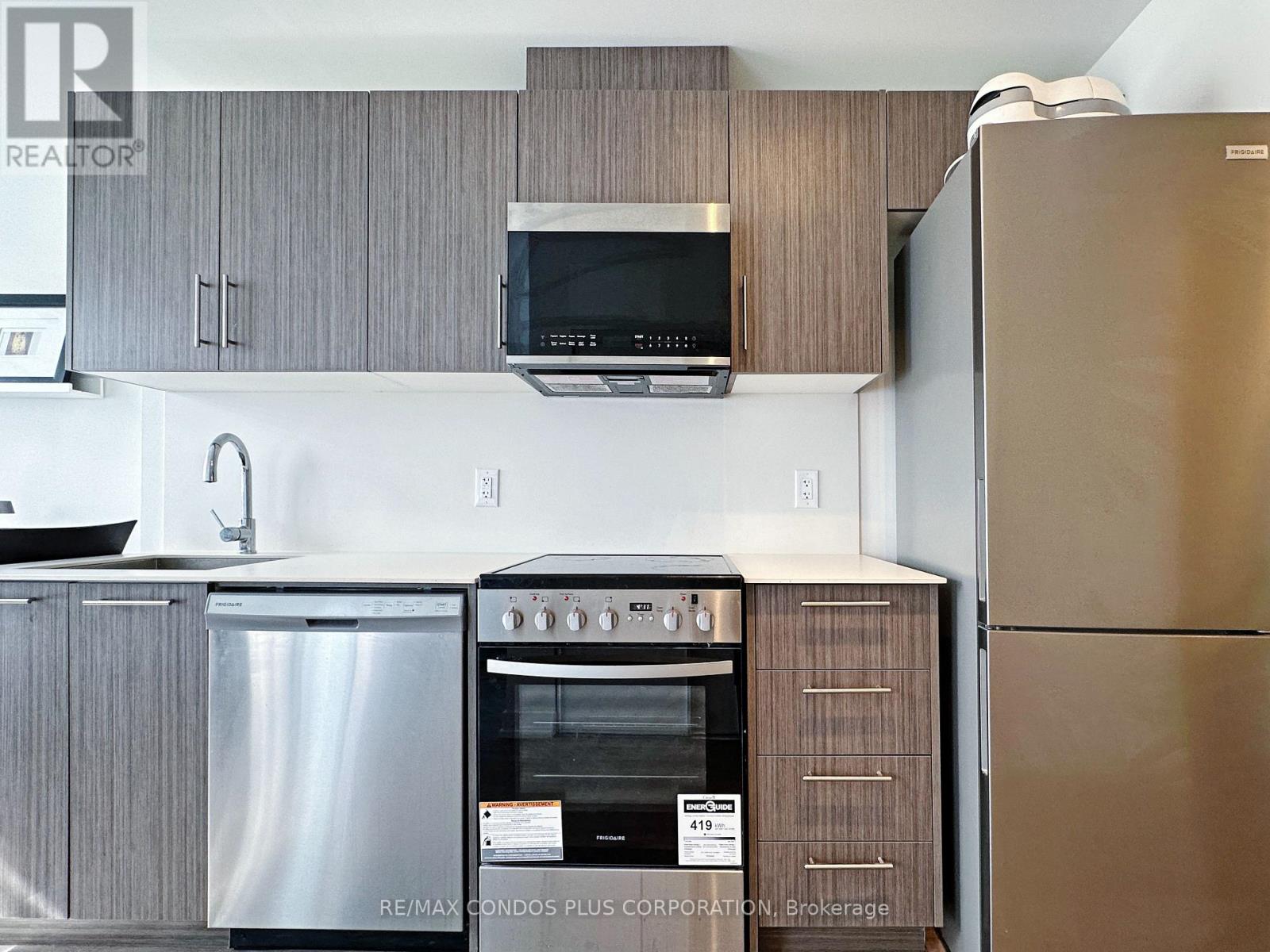 9 - 871 Sheppard Avenue W, Toronto, Ontario  M3H 0E8 - Photo 14 - C13684370