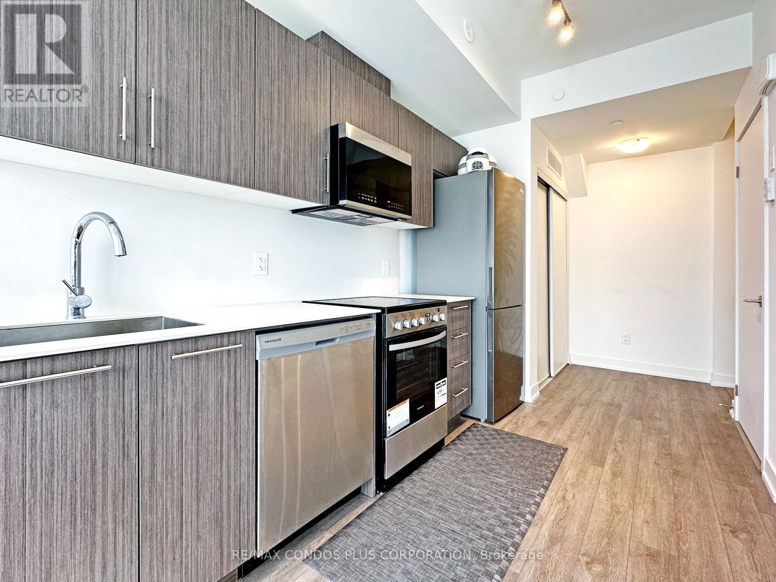 9 - 871 Sheppard Avenue W, Toronto, Ontario  M3H 0E8 - Photo 17 - C13684370