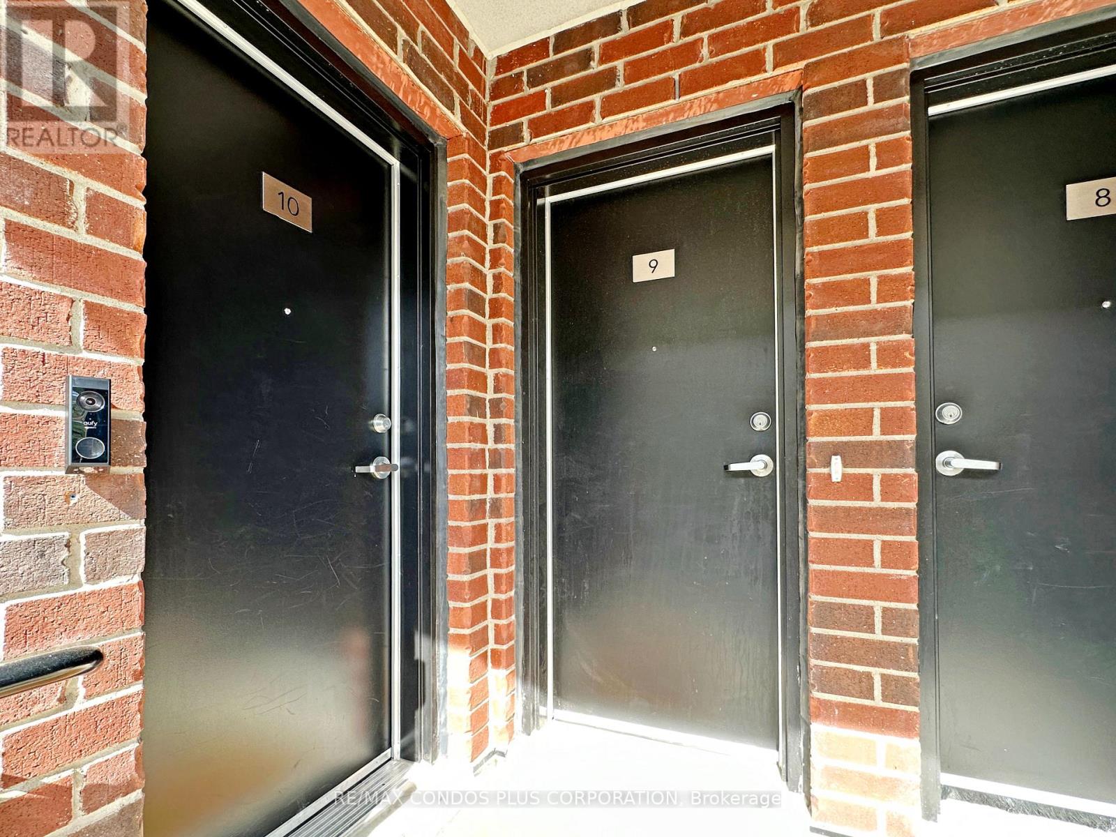 9 - 871 Sheppard Avenue W, Toronto, Ontario  M3H 0E8 - Photo 30 - C13684370