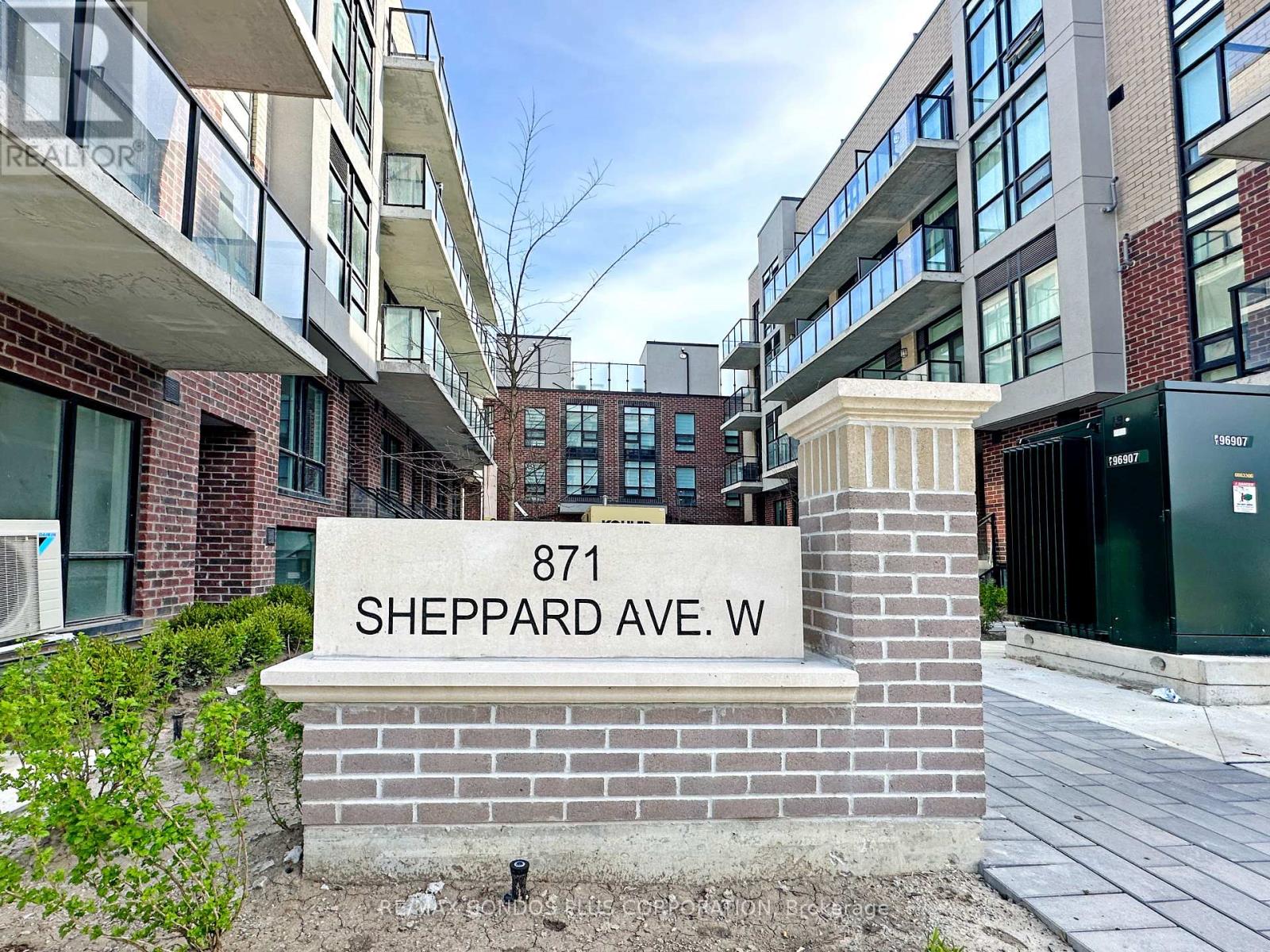 9 - 871 Sheppard Avenue W, Toronto, Ontario  M3H 0E8 - Photo 33 - C13684370
