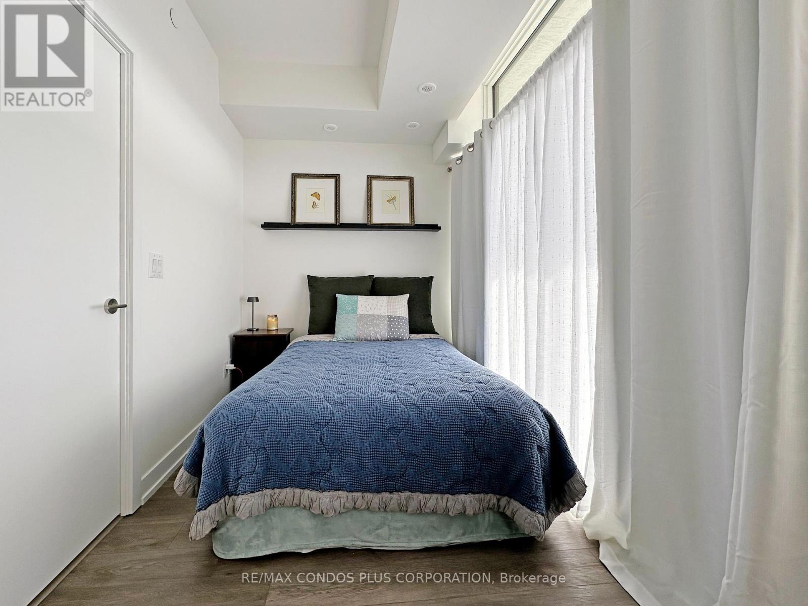 9 - 871 Sheppard Avenue W, Toronto, Ontario  M3H 0E8 - Photo 6 - C13684370