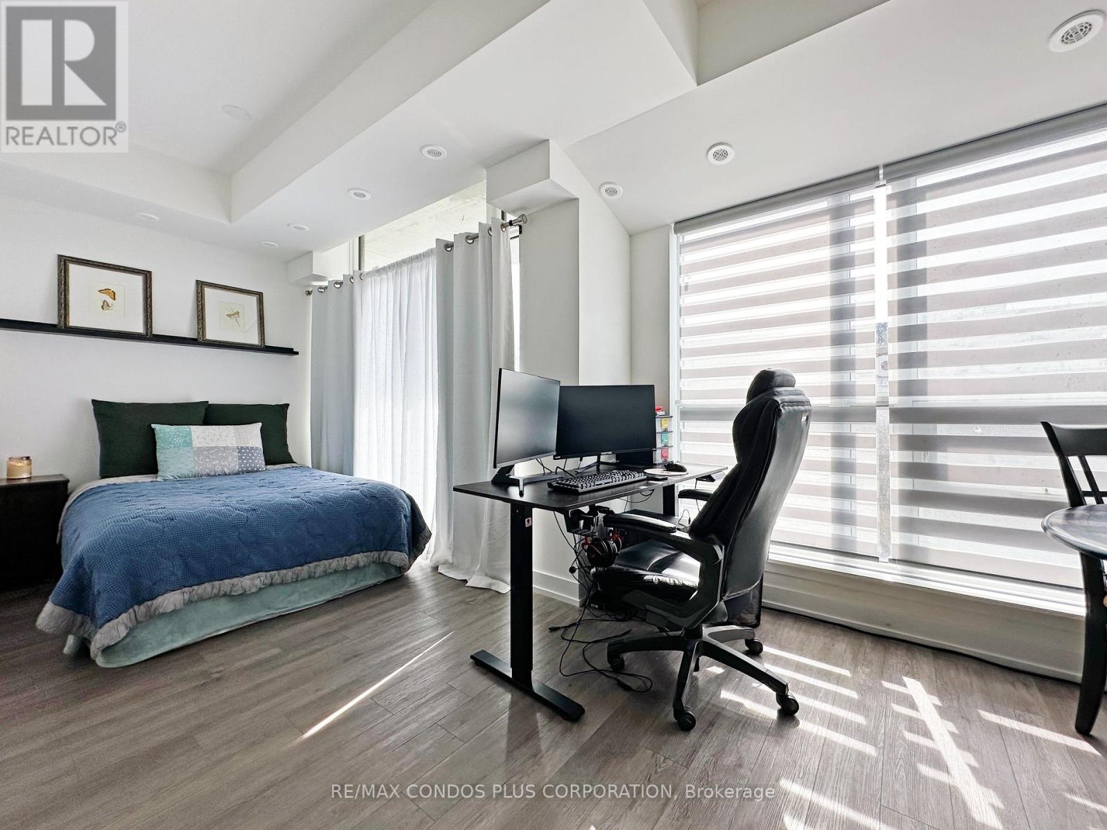 9 - 871 Sheppard Avenue W, Toronto, Ontario  M3H 0E8 - Photo 7 - C13684370