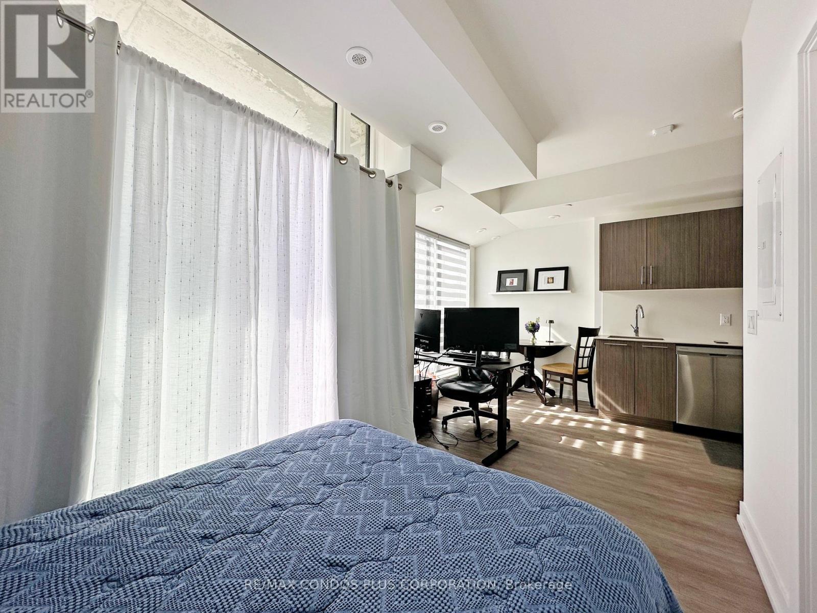 9 - 871 Sheppard Avenue W, Toronto, Ontario  M3H 0E8 - Photo 9 - C13684370