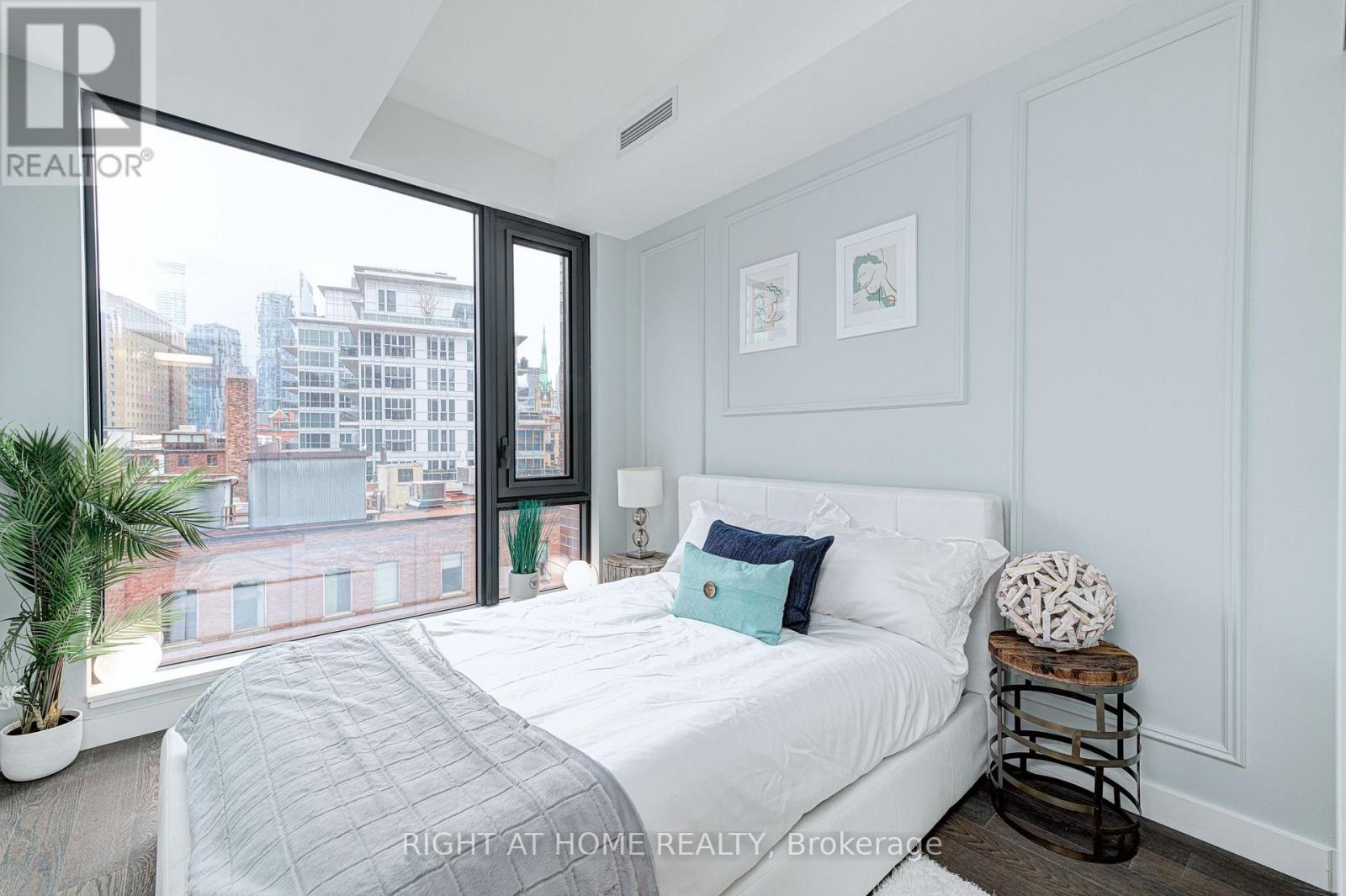 411 - 2 Church Street, Toronto, Ontario  M5E 0E1 - Photo 12 - C13684514