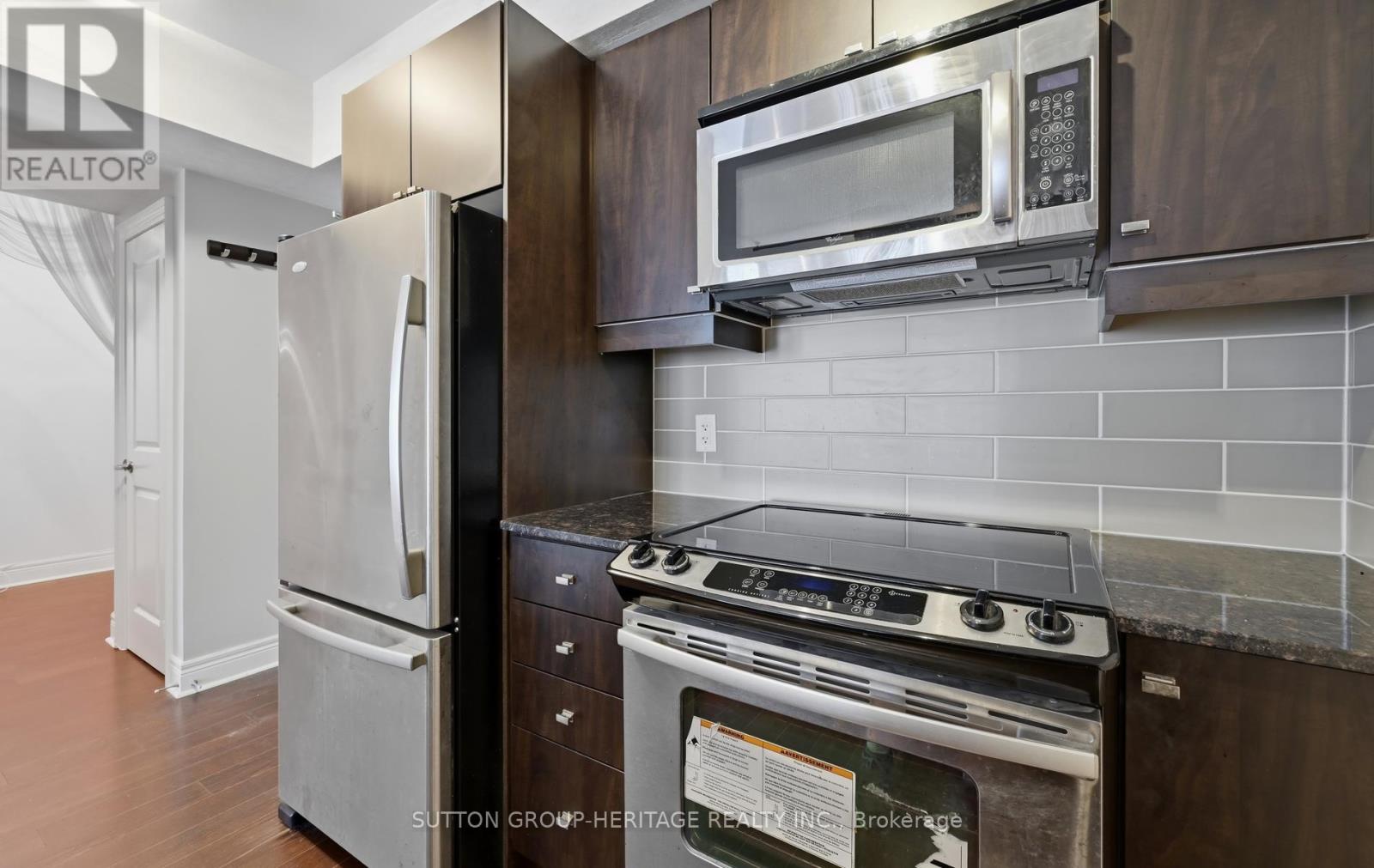 307 - 701 Sheppard Avenue W, Toronto, Ontario  M3H 0B2 - Photo 4 - C13684544