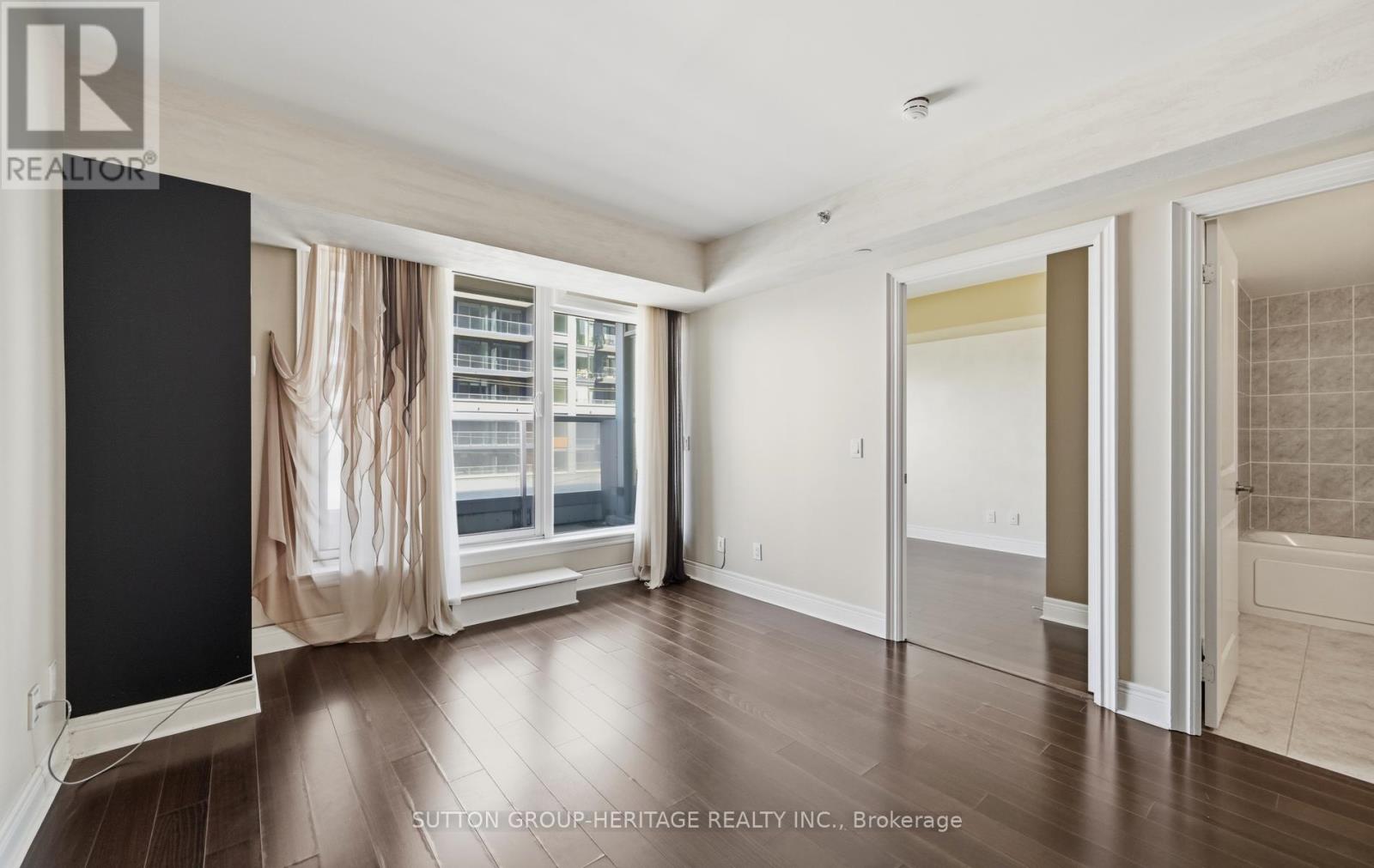 307 - 701 Sheppard Avenue W, Toronto, Ontario  M3H 0B2 - Photo 8 - C13684544