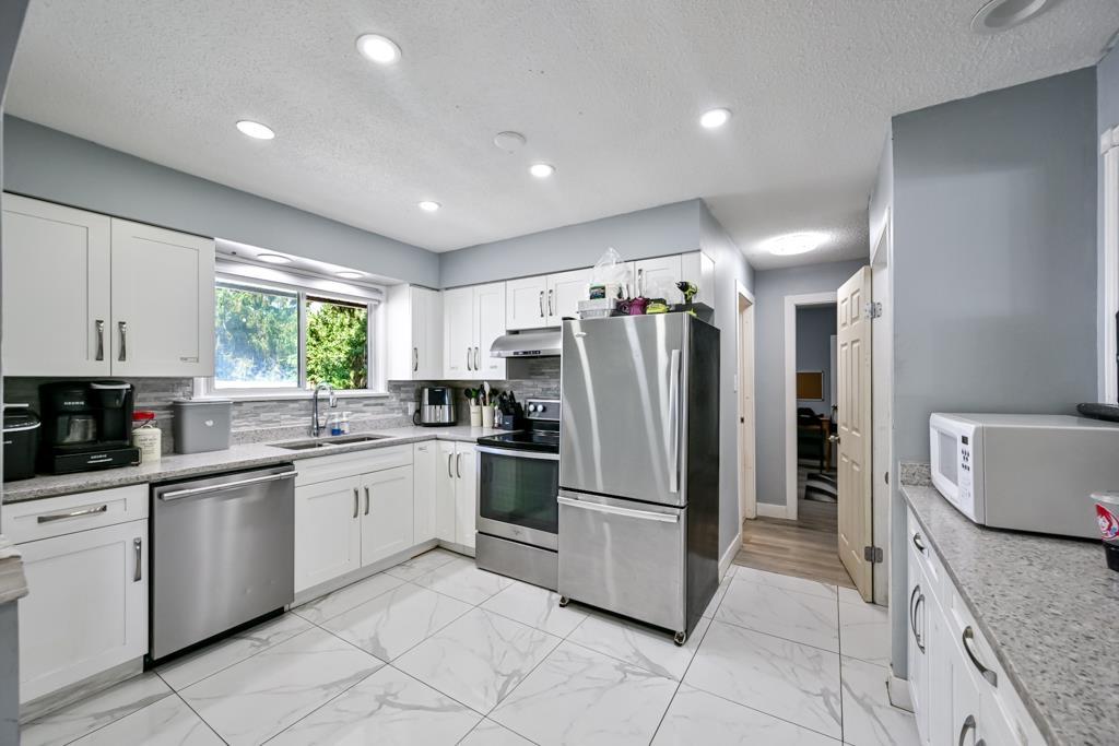 33465 Hawthorne Avenue, Abbotsford, British Columbia  V2S 1B7 - Photo 9 - R3155312