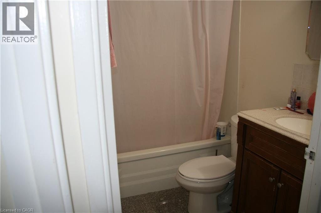 215 Glenridge Avenue Unit# 406, St. Catharines, Ontario  L2R 3G7 - Photo 15 - 40853857