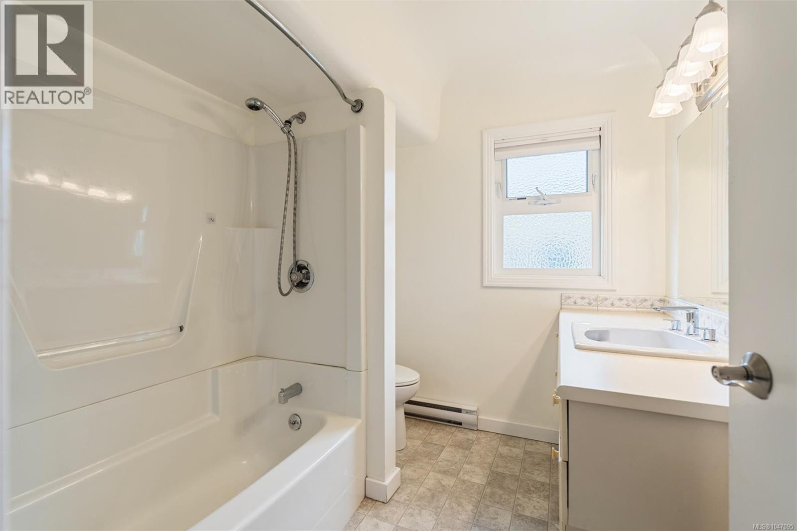 2758 Dunlevy St, Oak Bay, British Columbia  V8R 5Z5 - Photo 20 - 1047095
