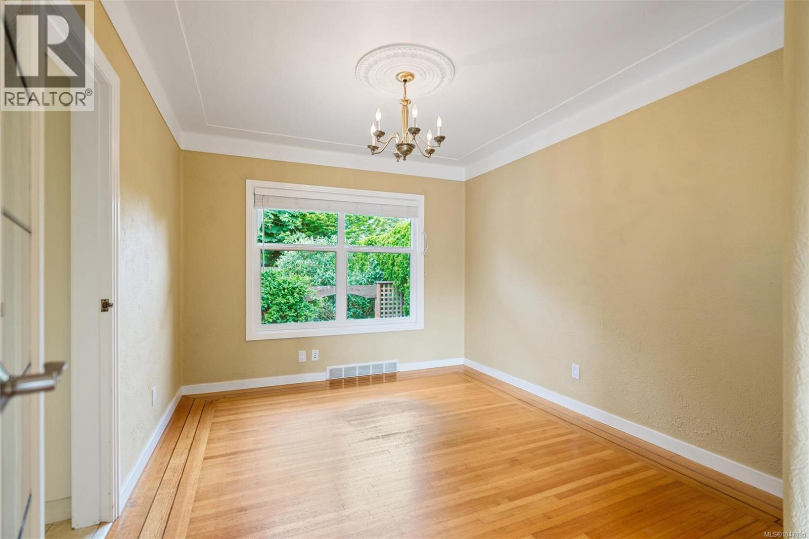 2758 Dunlevy St, Oak Bay, British Columbia  V8R 5Z5 - Photo 7 - 1047095