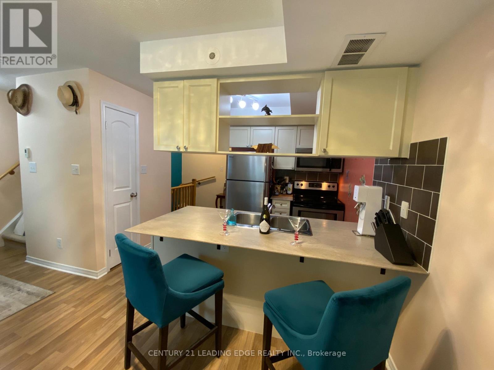 5 - 76 Munro Street, Toronto, Ontario  M4M 2S9 - Photo 4 - E13684530