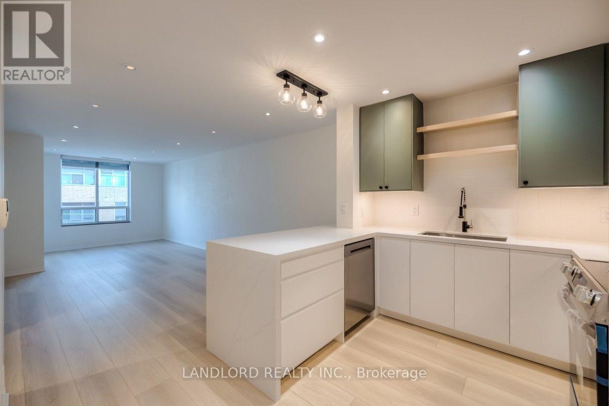 512 - 1863 QUEEN STREET E, Toronto, Ontario