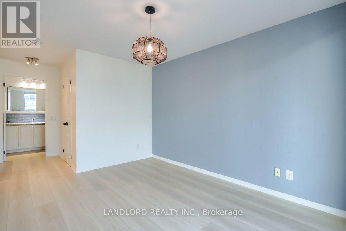 512 - 1863 Queen Street E, Toronto, Ontario  M4L 3Y6 - Photo 12 - E13684542