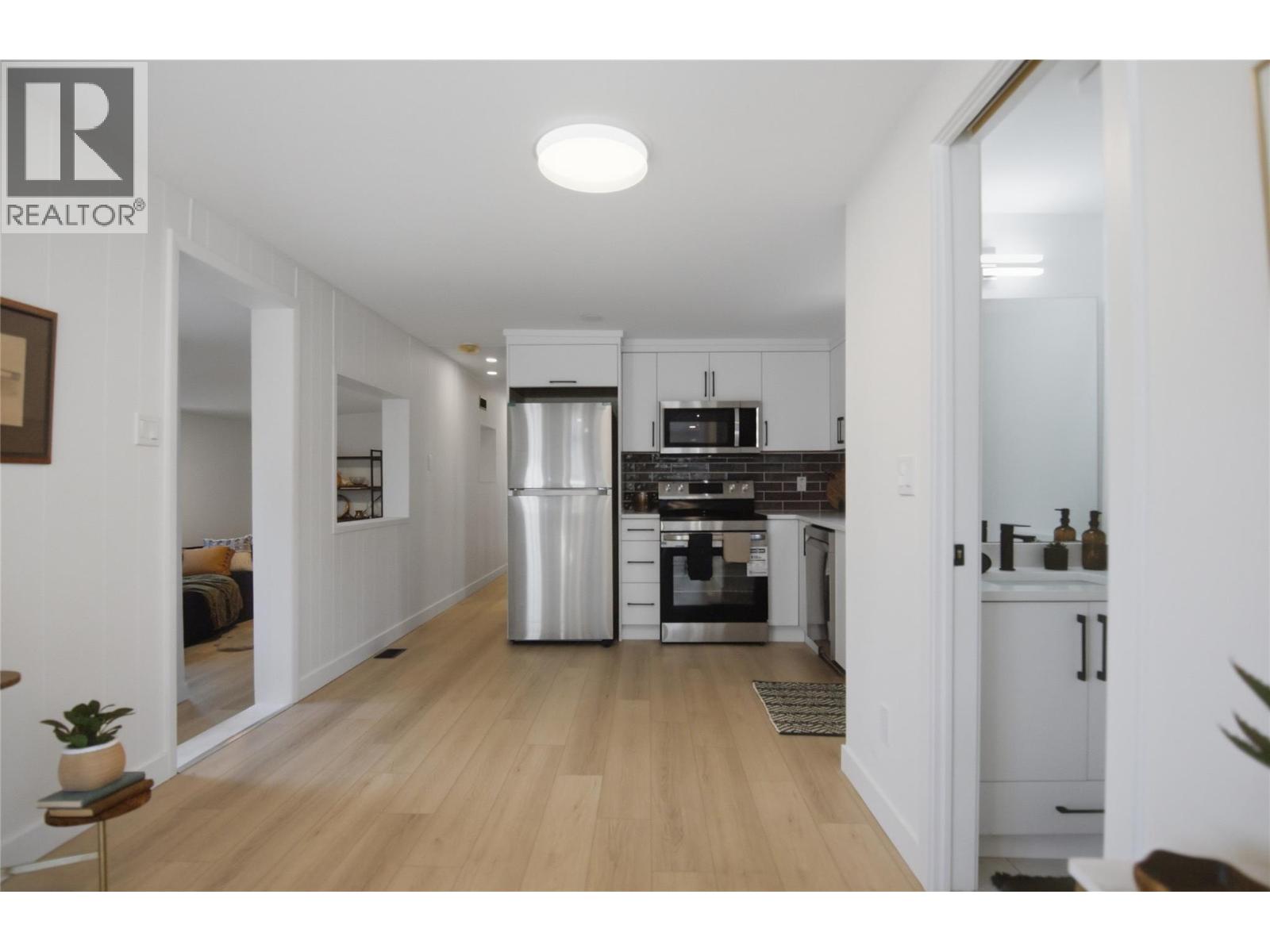 4564 Summer Road Unit# 11, Barriere, British Columbia  V0E 1E0 - Photo 3 - 10397908