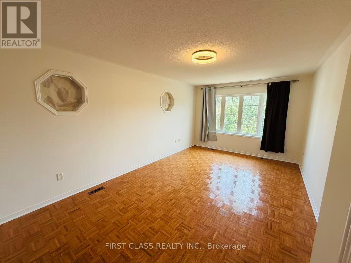 39 Emery Hill Boulevard, Markham, Ontario  L6C 2W7 - Photo 18 - N13684380