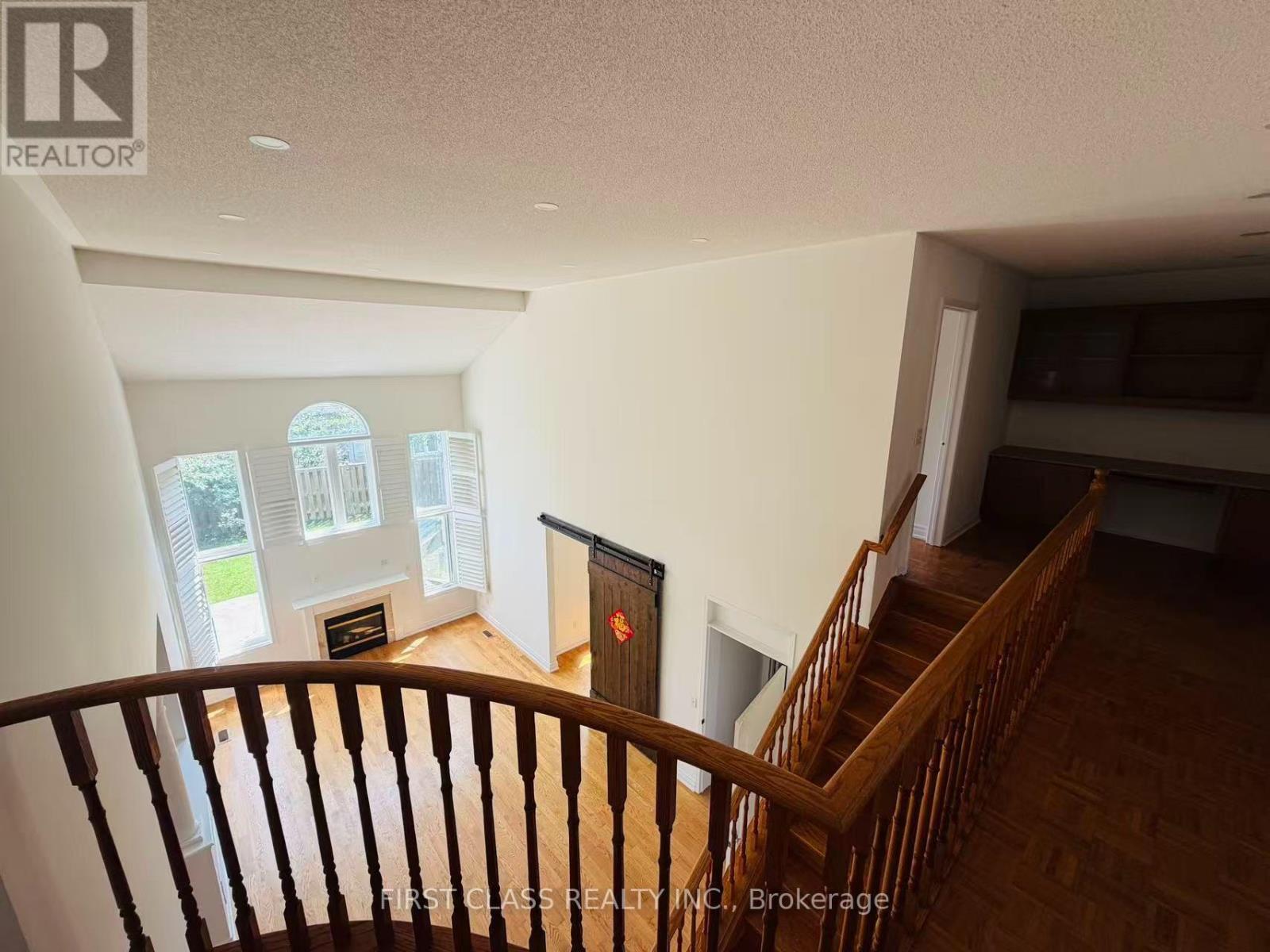39 Emery Hill Boulevard, Markham, Ontario  L6C 2W7 - Photo 9 - N13684380