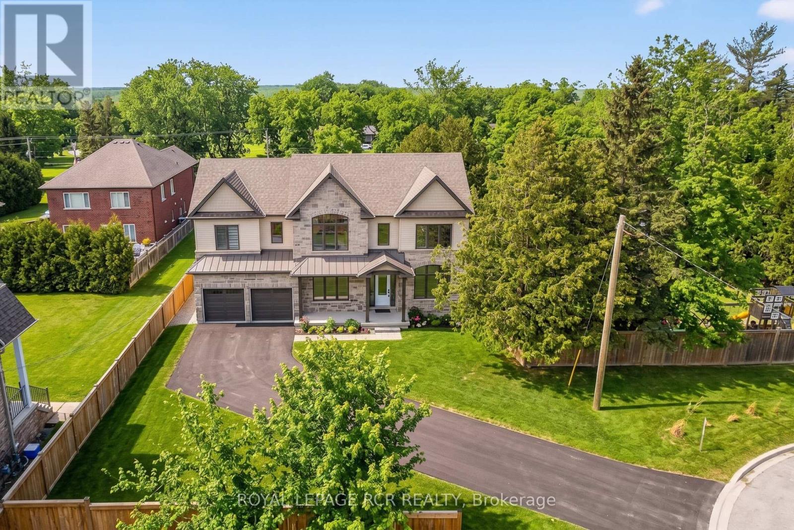 28 St. George Street, Georgina, Ontario  L0E 1L0 - Photo 2 - N13684392