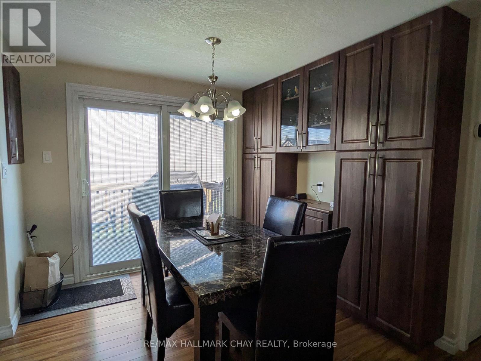 50 Linden Lane, Innisfil, Ontario  L9S 1P2 - Photo 13 - N13684496