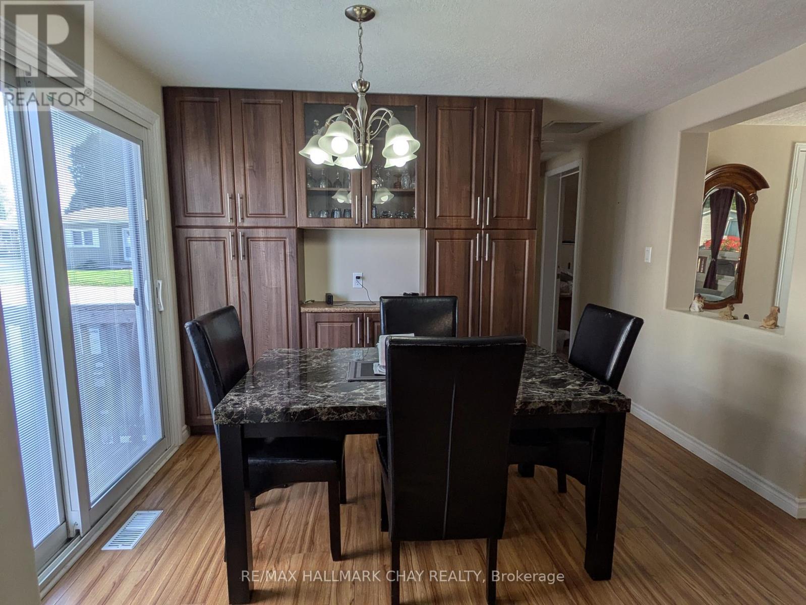 50 Linden Lane, Innisfil, Ontario  L9S 1P2 - Photo 14 - N13684496