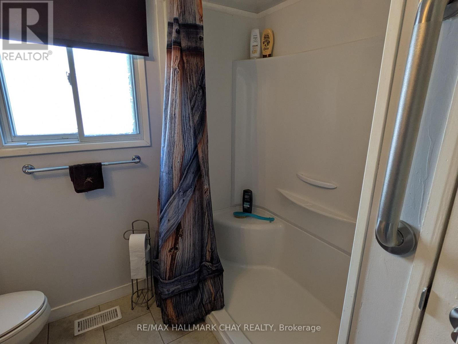50 Linden Lane, Innisfil, Ontario  L9S 1P2 - Photo 18 - N13684496
