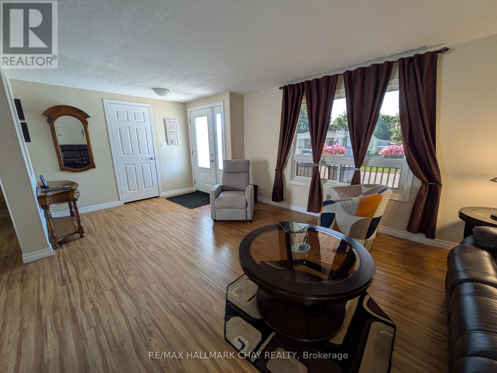 50 Linden Lane, Innisfil, Ontario  L9S 1P2 - Photo 7 - N13684496