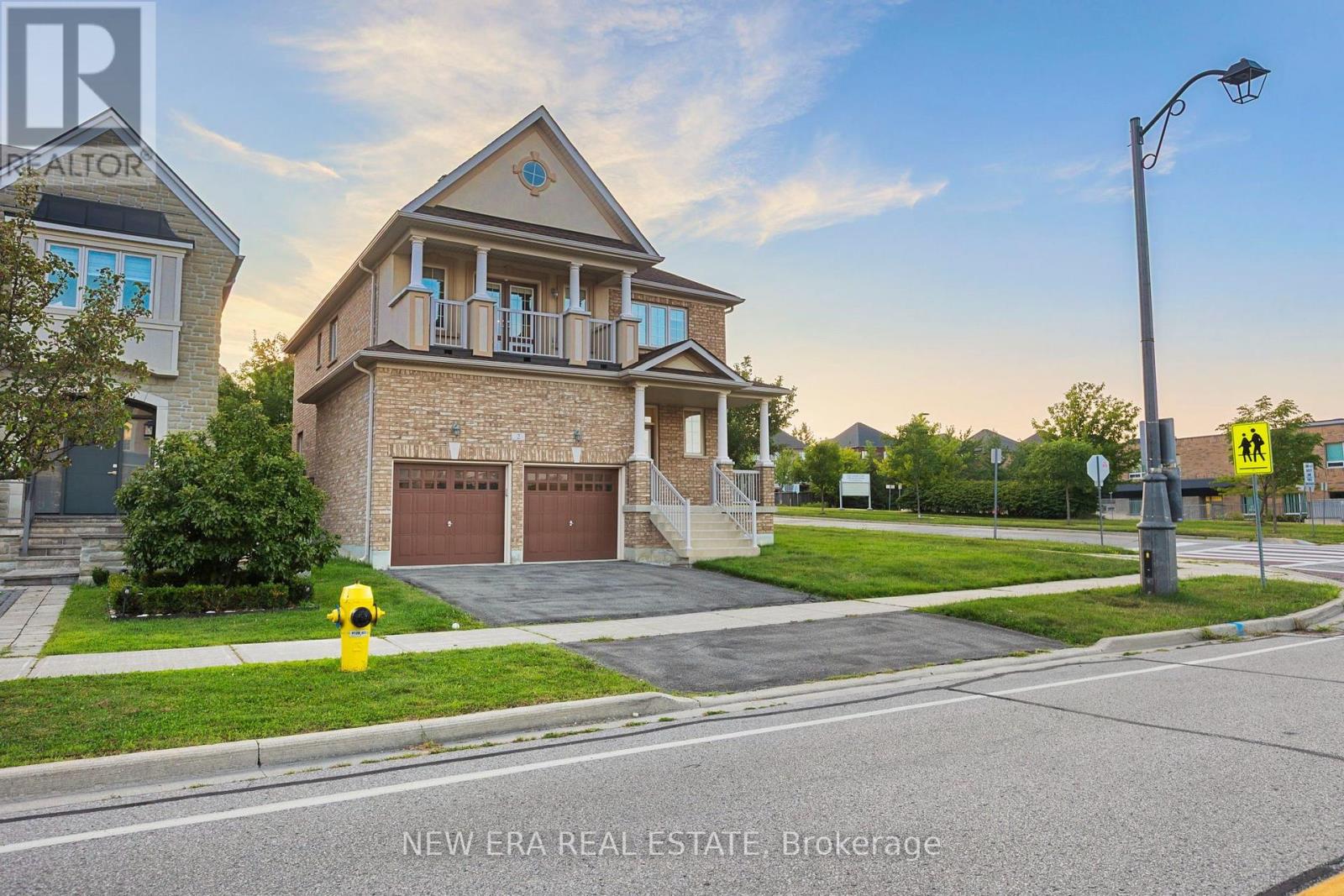 2 LADY VALENTINA AVENUE, Vaughan, Ontario