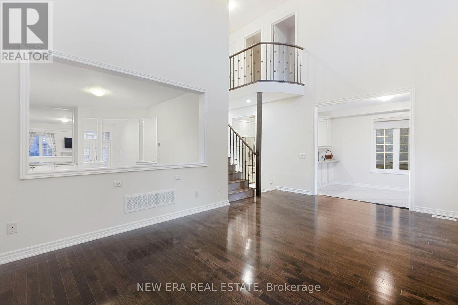 2 Lady Valentina Avenue, Vaughan, Ontario  L6A 0E4 - Photo 16 - N13684508