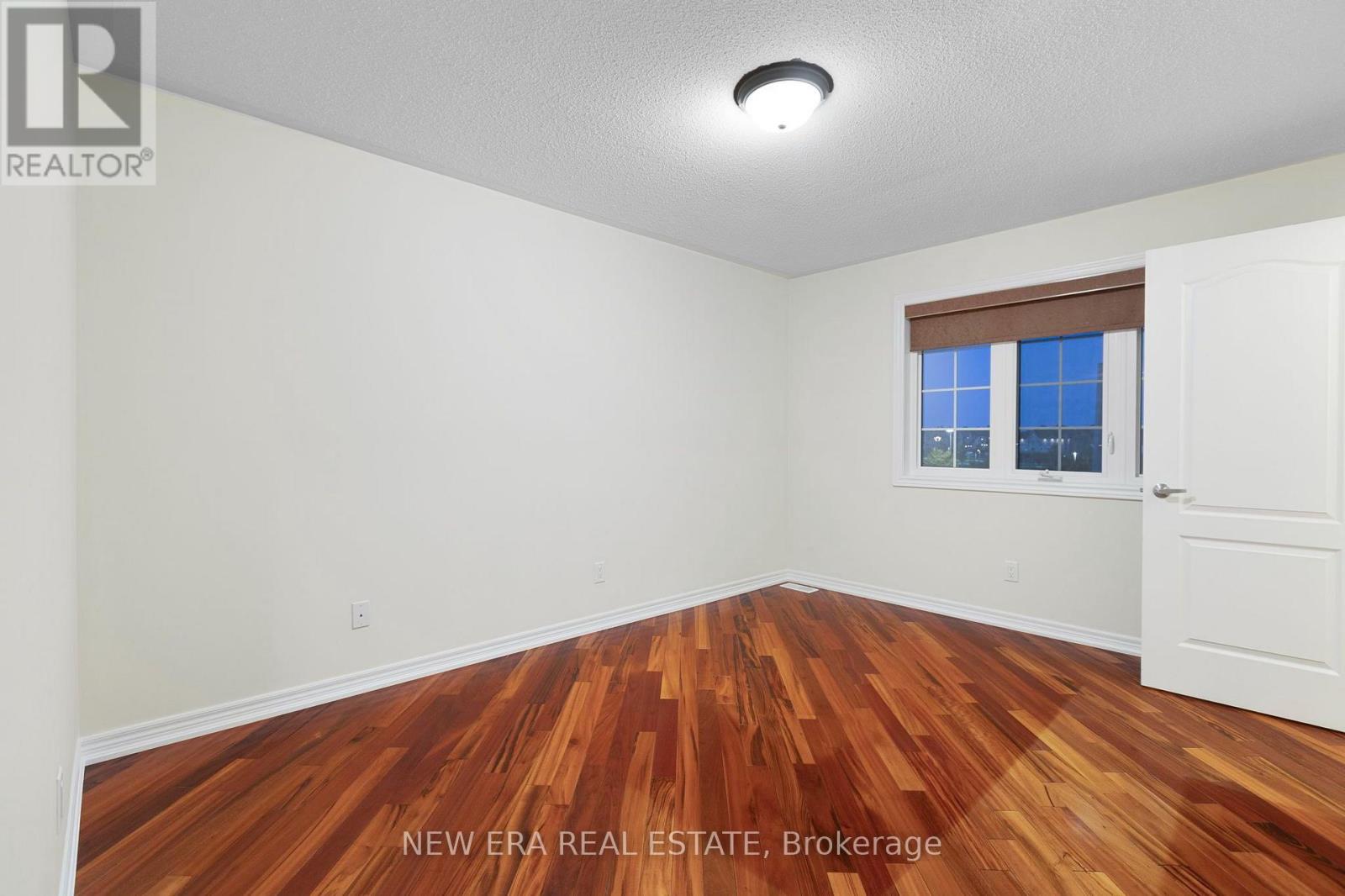 2 Lady Valentina Avenue, Vaughan, Ontario  L6A 0E4 - Photo 33 - N13684508