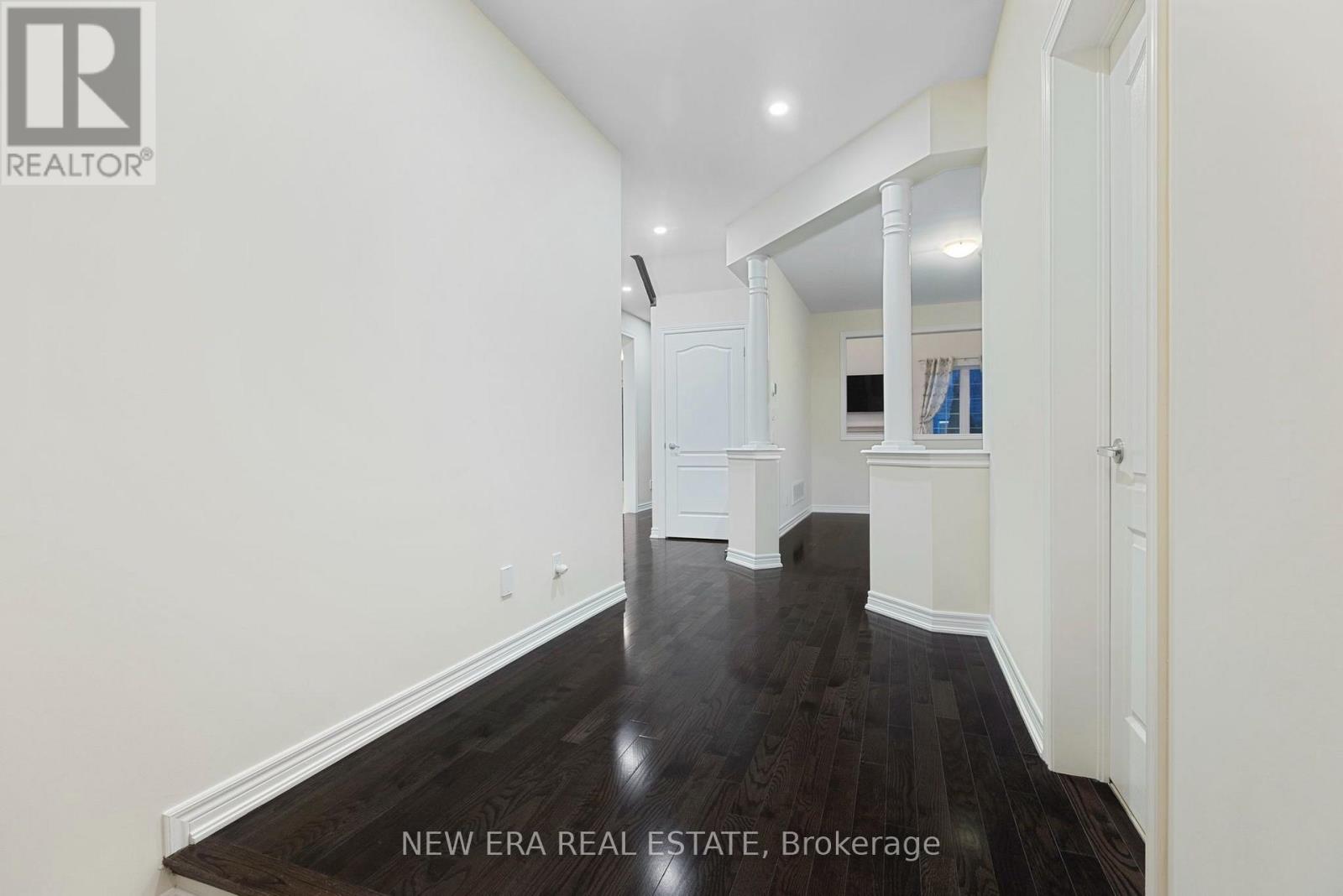 2 Lady Valentina Avenue, Vaughan, Ontario  L6A 0E4 - Photo 41 - N13684508