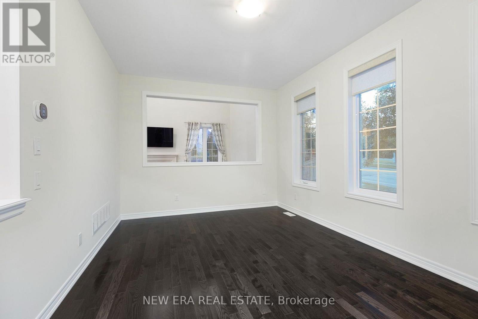2 Lady Valentina Avenue, Vaughan, Ontario  L6A 0E4 - Photo 8 - N13684508