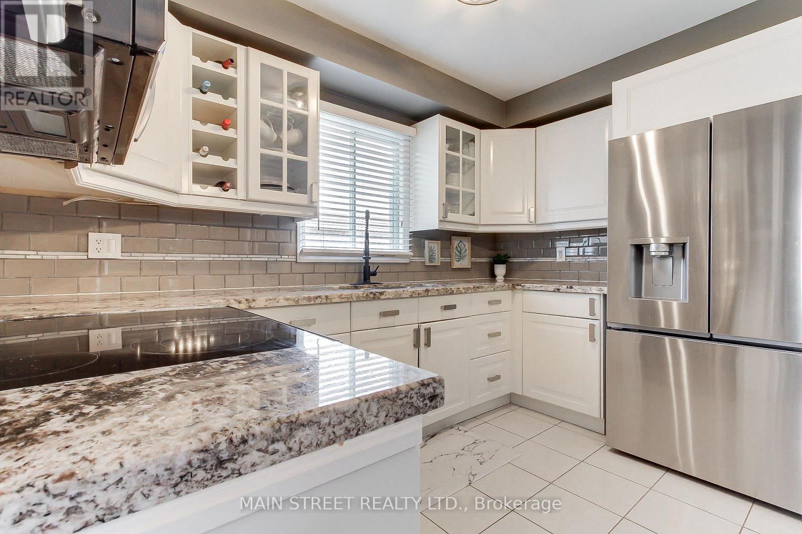 109 Bishop Drive, Barrie (Ardagh), Ontario  L4N 7P4 - Photo 34 - S13684334