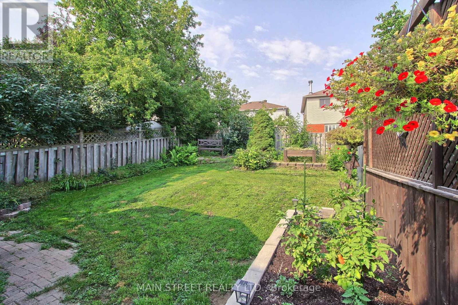 109 Bishop Drive, Barrie (Ardagh), Ontario  L4N 7P4 - Photo 43 - S13684334