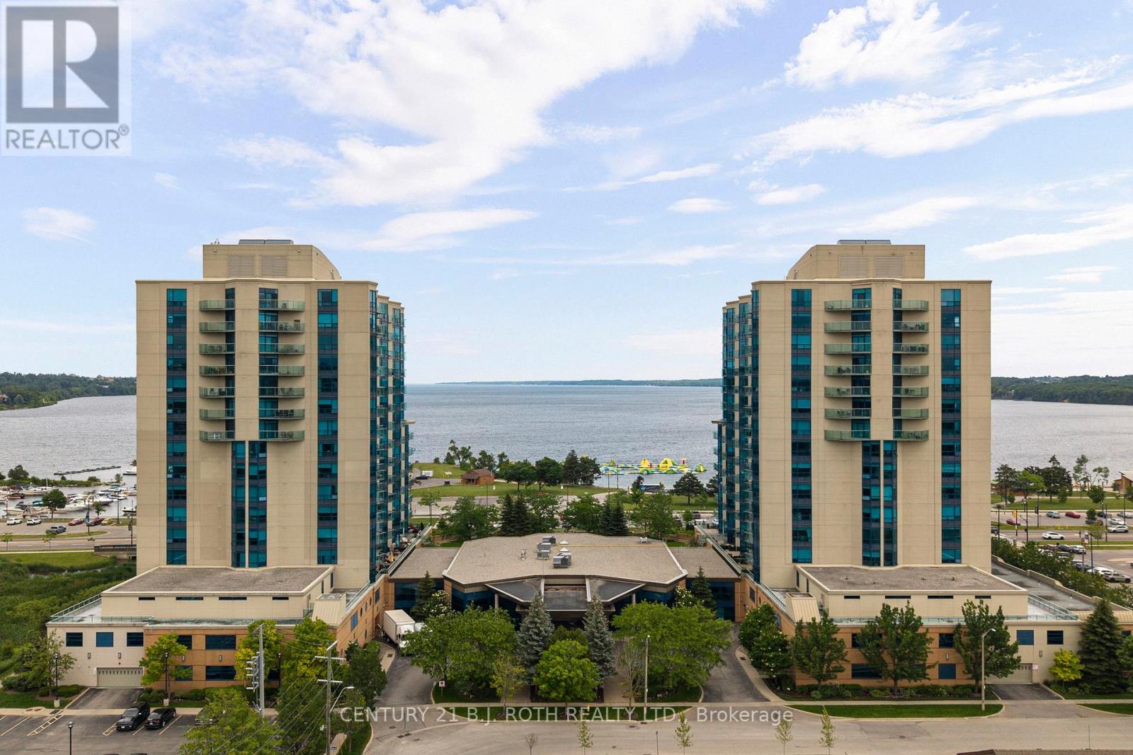 1310 - 37 Ellen Street, Barrie (City Centre), Ontario  L4N 6G2 - Photo 2 - S13684518