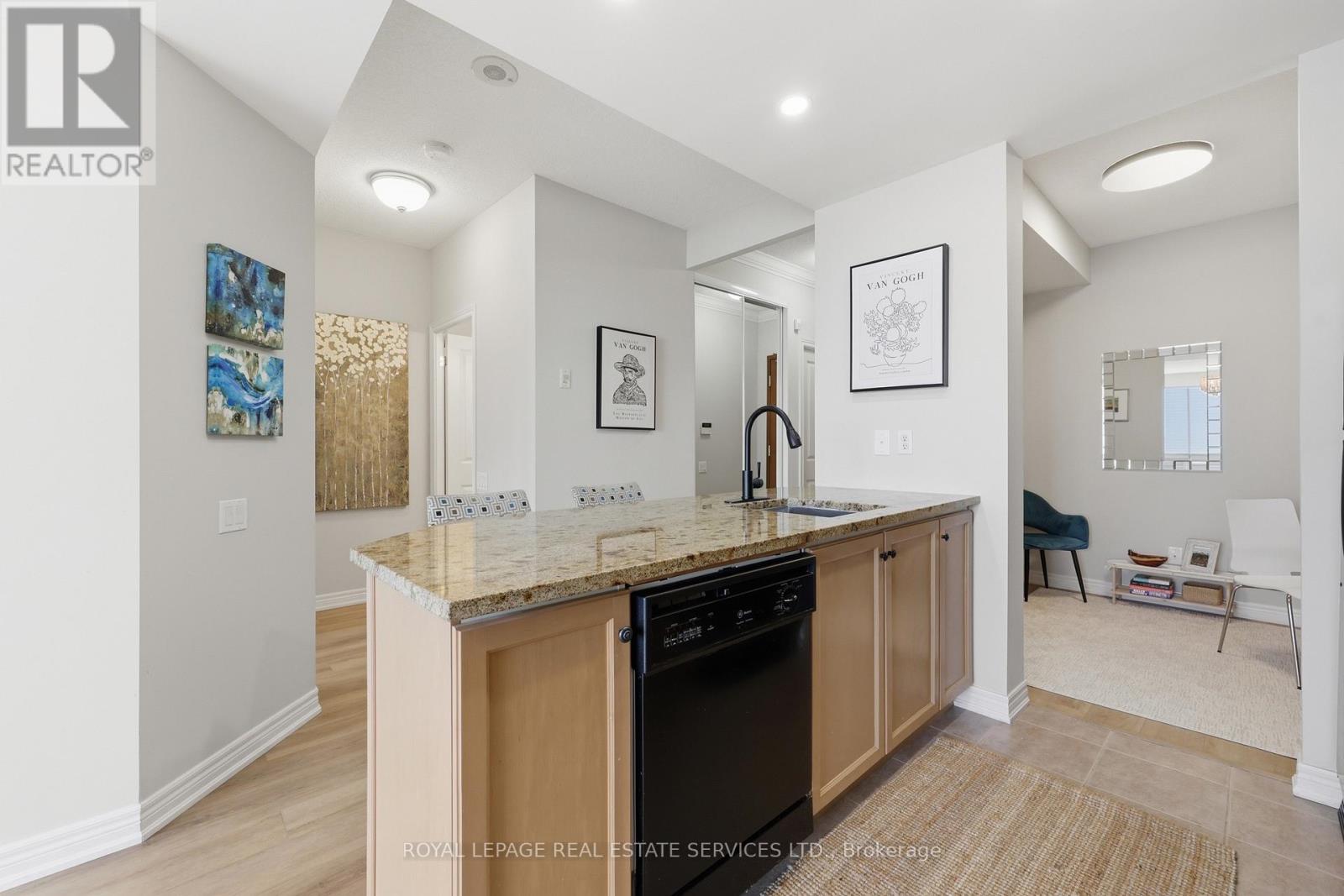 707 - 60 Old Mill Road, Oakville, Ontario  L6J 7V9 - Photo 15 - W13684348