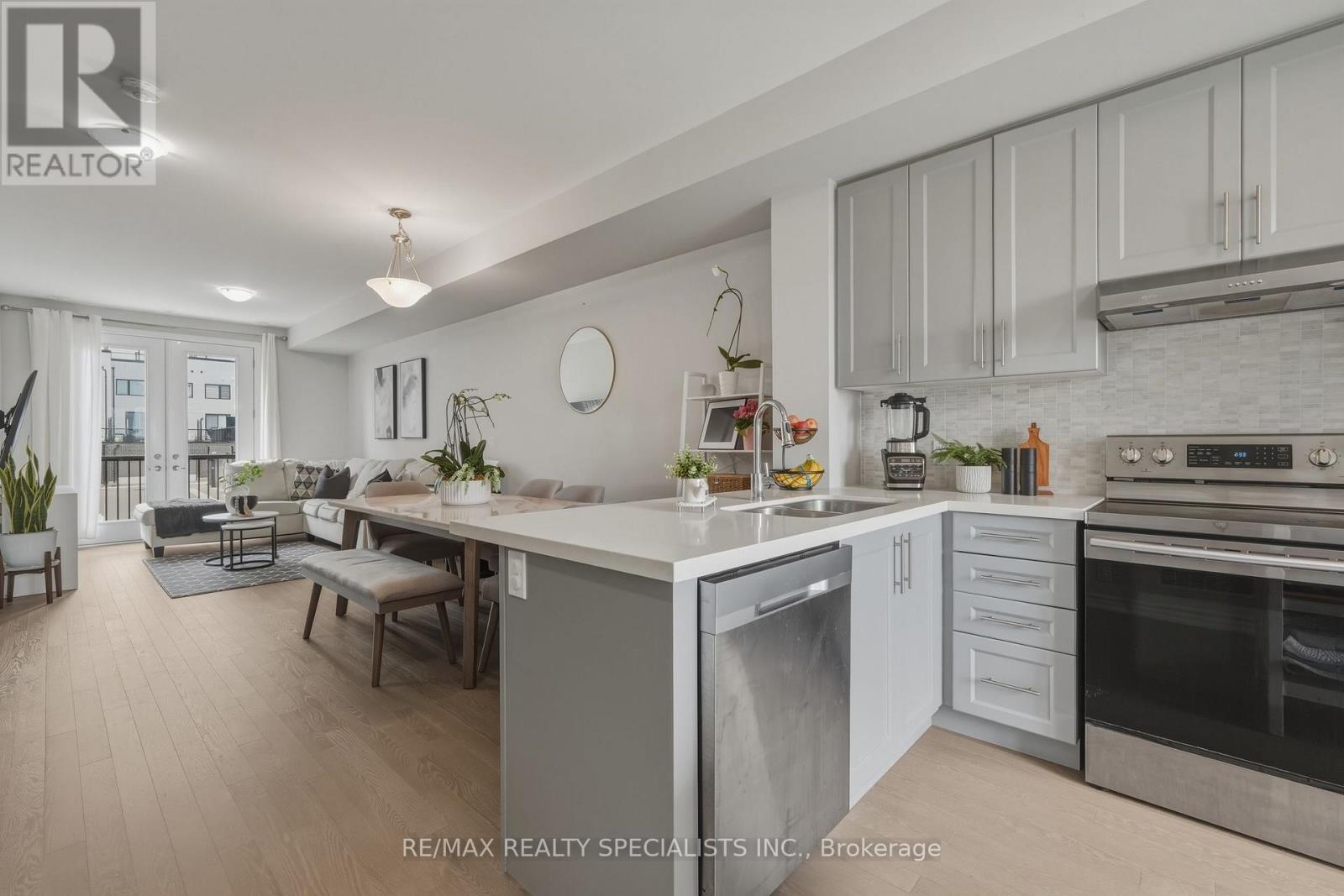 20 - 348 Wheat Boom Drive, Oakville, Ontario  L6H 3Y6 - Photo 10 - W13684398