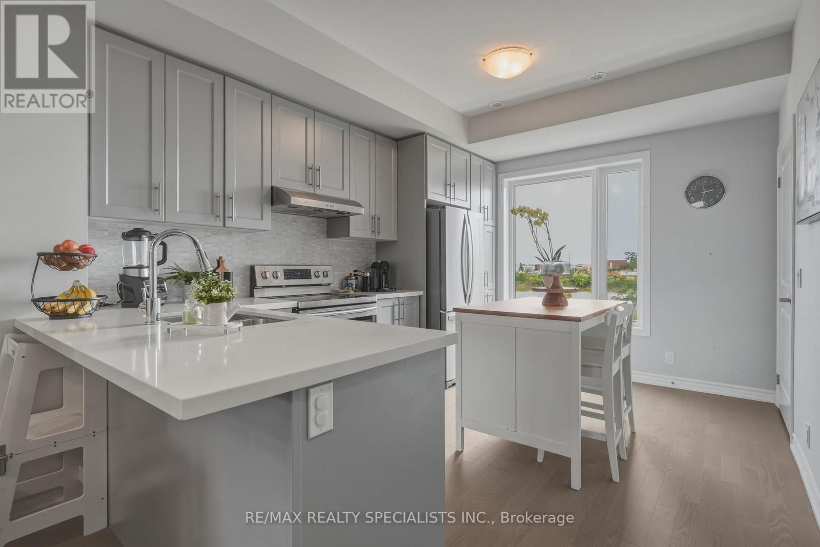 20 - 348 Wheat Boom Drive, Oakville, Ontario  L6H 3Y6 - Photo 7 - W13684398