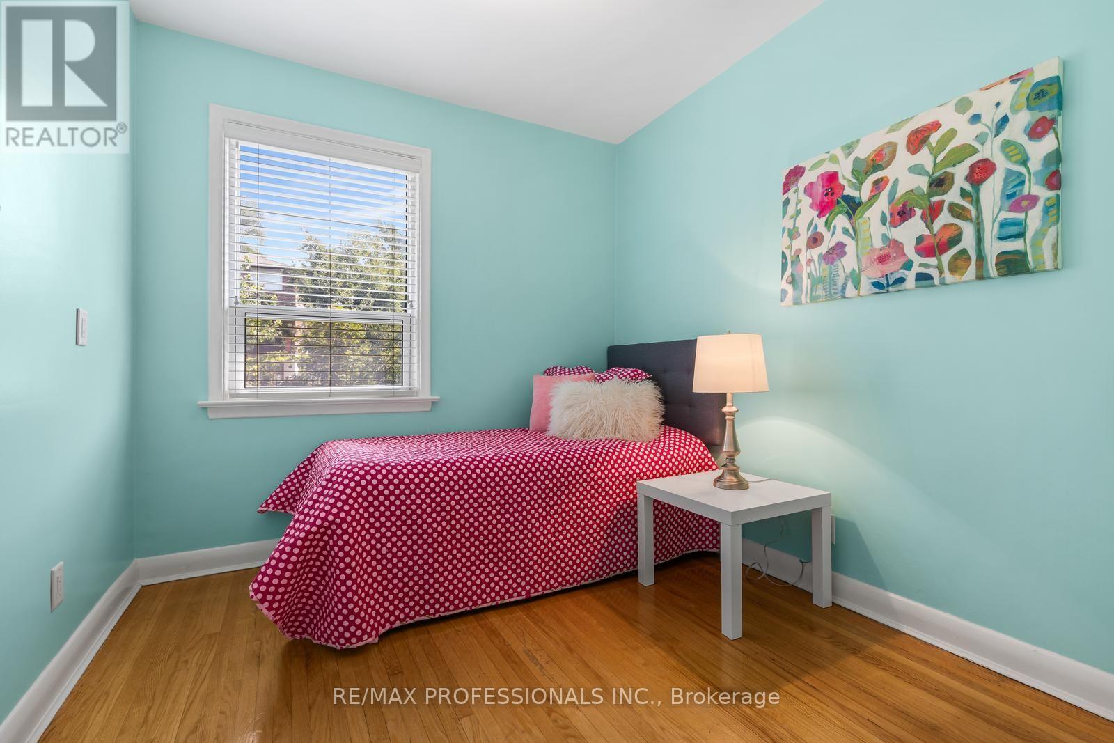 21 Brendwin Road, Toronto, Ontario  M6N 4V6 - Photo 21 - W13684400