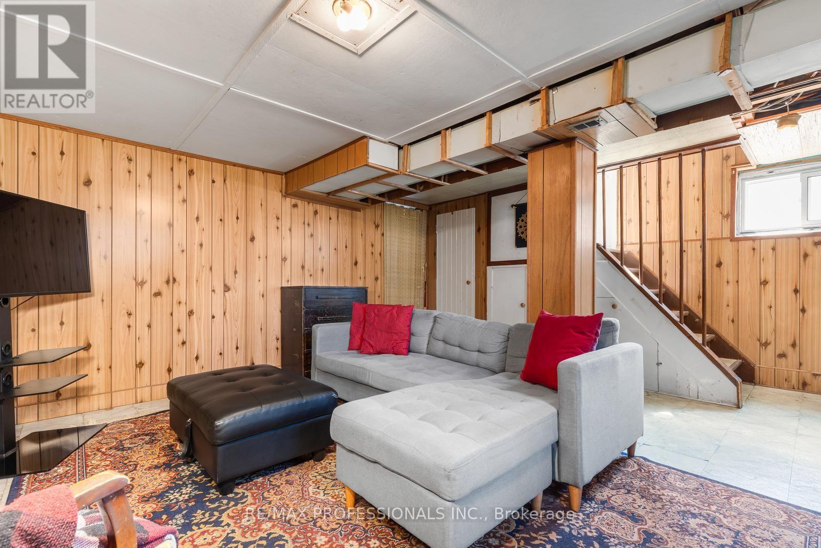 21 Brendwin Road, Toronto, Ontario  M6N 4V6 - Photo 27 - W13684400